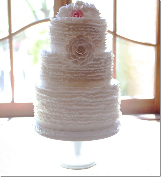 Dallas Wedding Planner, Vintage Wedding Ideas, Dallas Wedding Planners, Ruffled Wedding Cake 