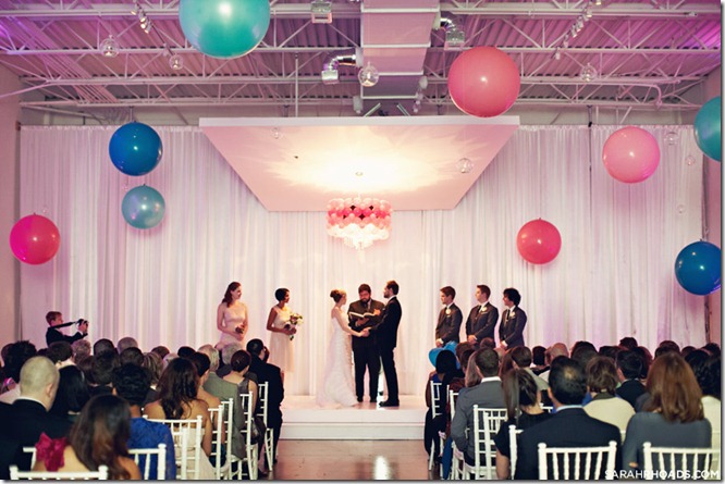 Giant Balloon Ceremony, eM The Venue, Dallas Wedding Planner, Whimsical Wedding Decor, Wedding in Dallas